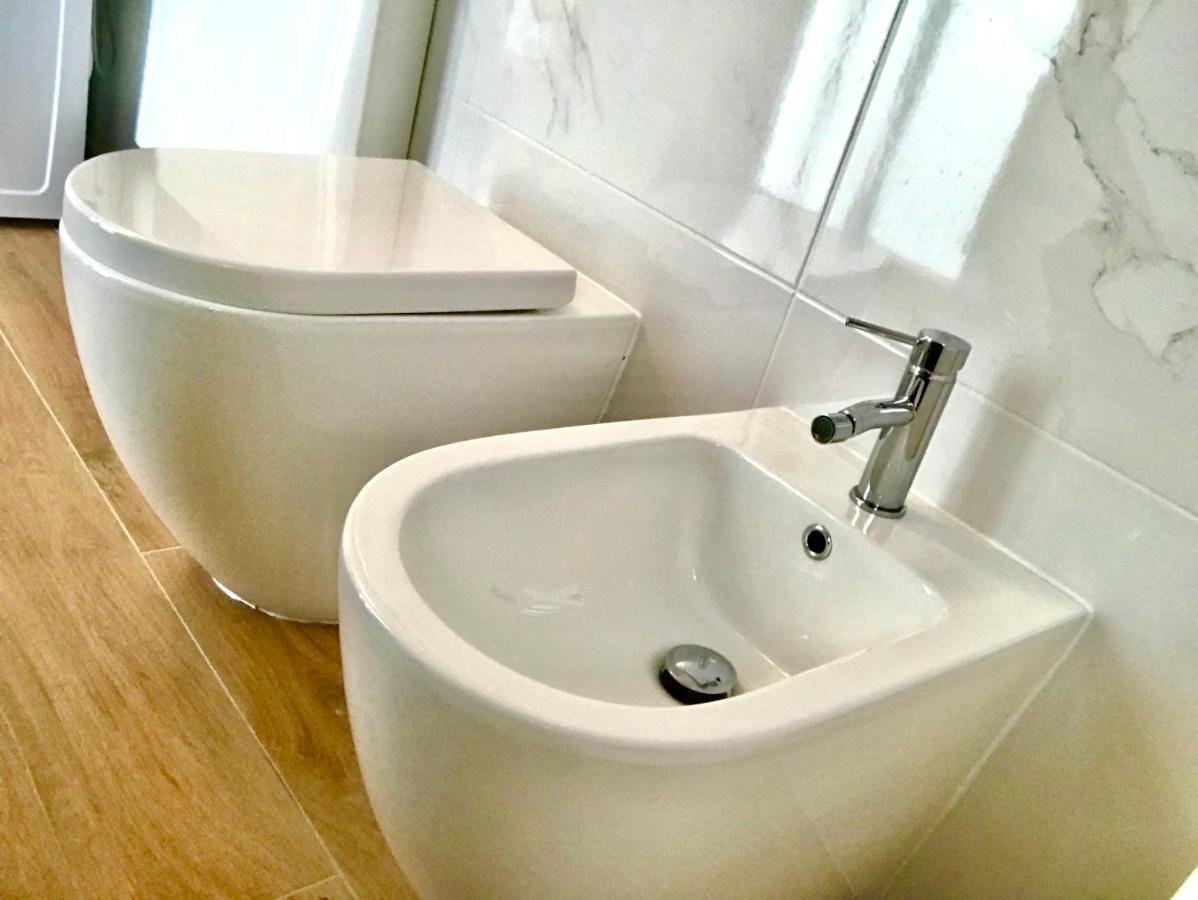 Stanza E Bagno Privato, Idromassaggio Con Extra Fee, In Appartamento Ferrara Dış mekan fotoğraf