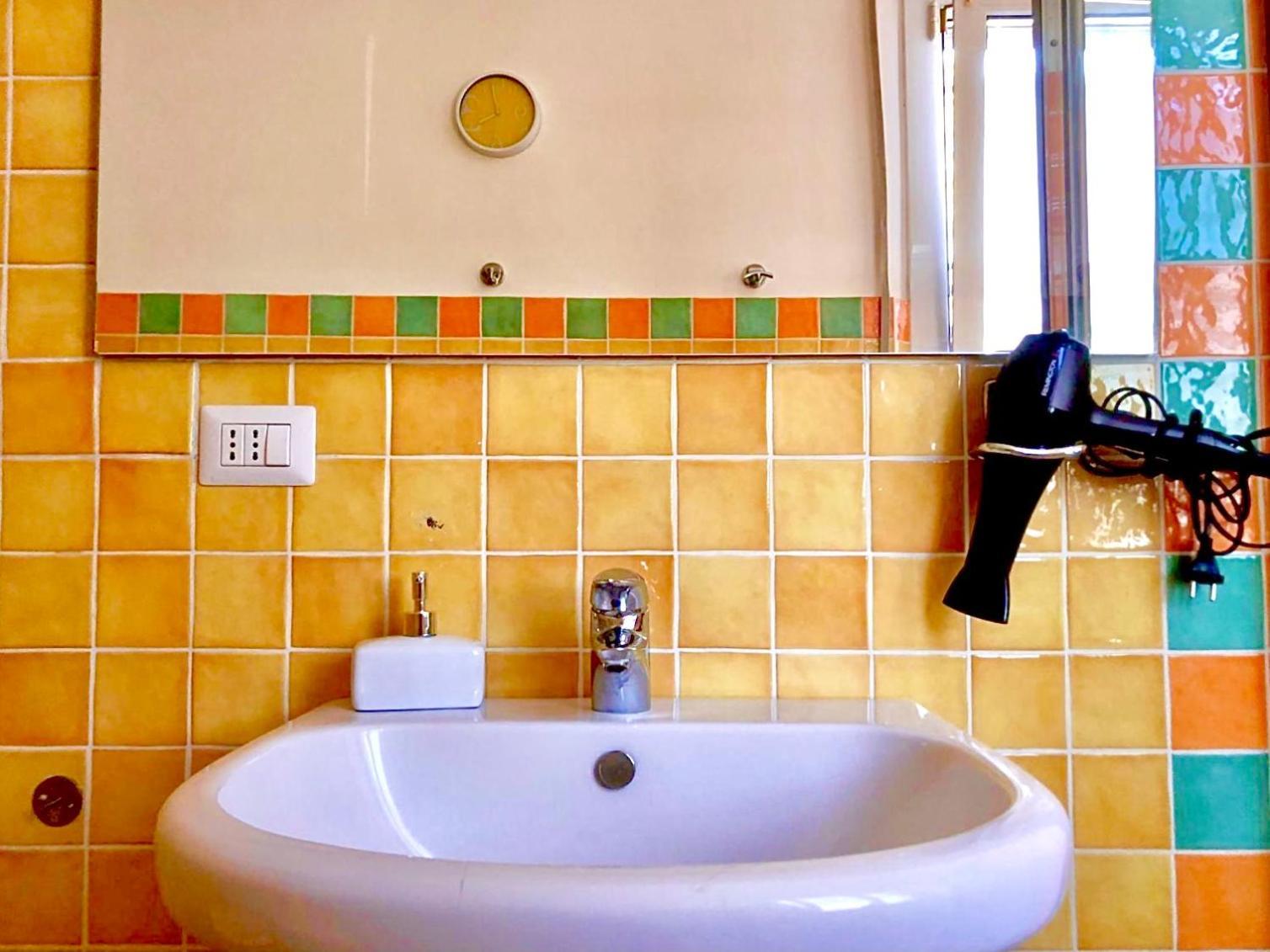 Stanza E Bagno Privato, Idromassaggio Con Extra Fee, In Appartamento Ferrara Dış mekan fotoğraf