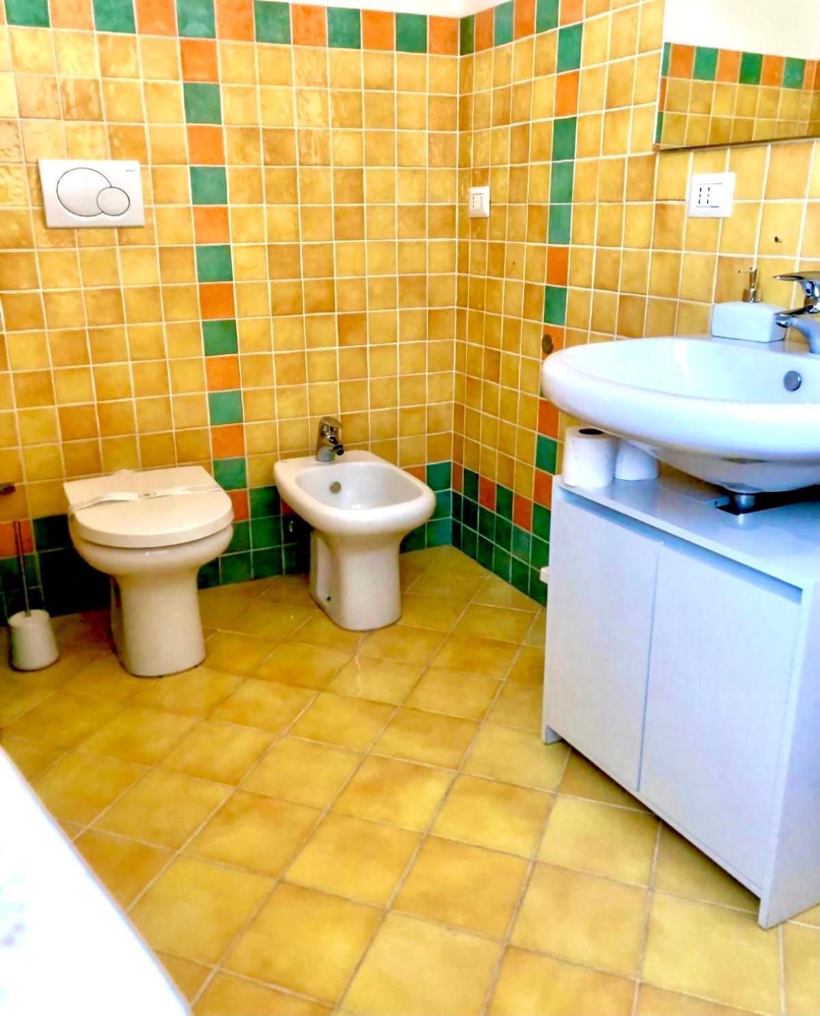 Stanza E Bagno Privato, Idromassaggio Con Extra Fee, In Appartamento Ferrara Dış mekan fotoğraf