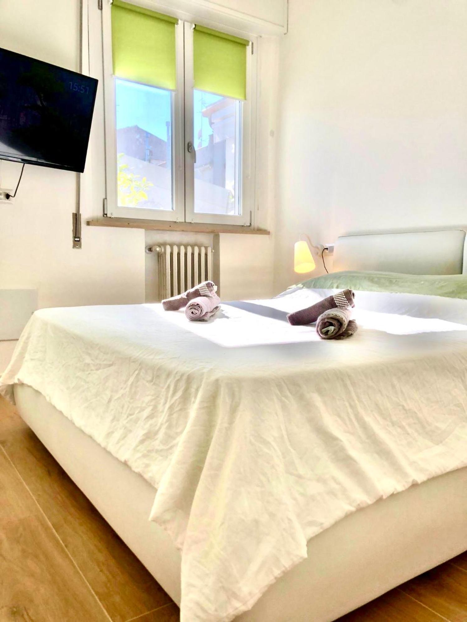 Stanza E Bagno Privato, Idromassaggio Con Extra Fee, In Appartamento Ferrara Dış mekan fotoğraf